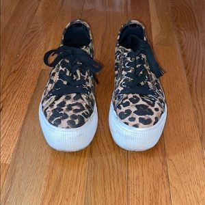 Steve Madden sneakers